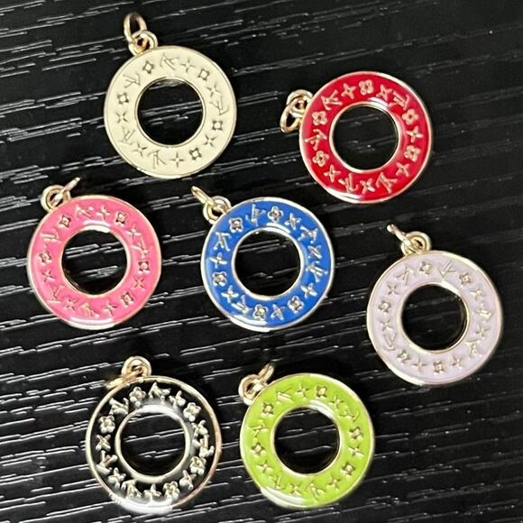 Lot Of 7 Louis Vuitton Designer Zipper Pull Button Charms 25mm - Picture 2 of 2